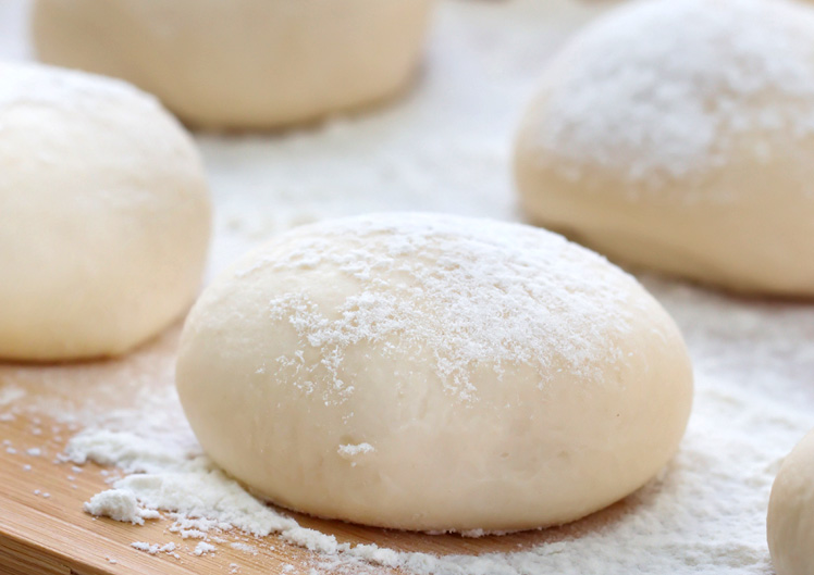 The AHA Nebulizer Oven lets you proof dough perfectly at any temperature and any humidity? Want to proof dough at 85ºF and 60% humidity? No problem!